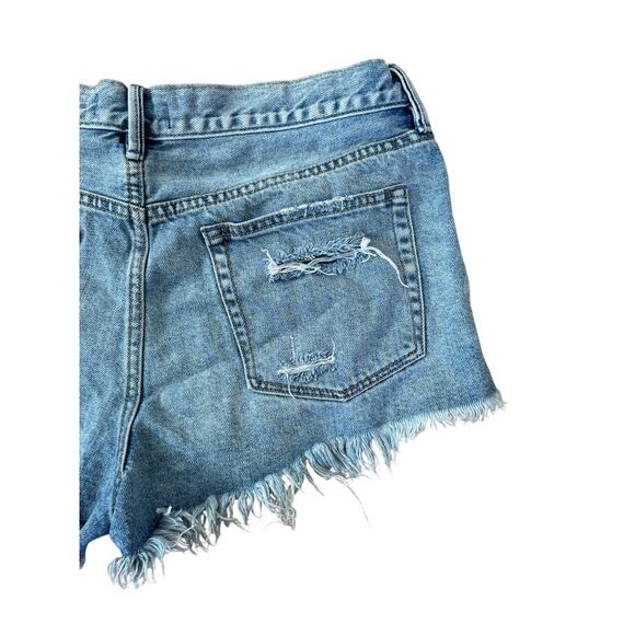 WE THE FREE People Loving Good Vibrations Cut Off Denim Shorts Distressed Sz 31 - Picture 7 of 8